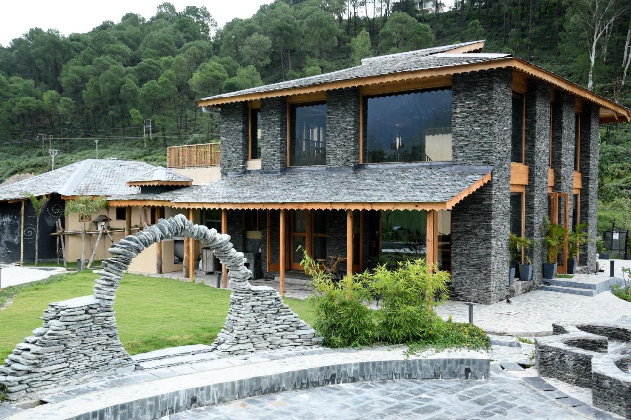 קנגרה Osho Himalayas Wellness Resort מראה חיצוני תמונה
