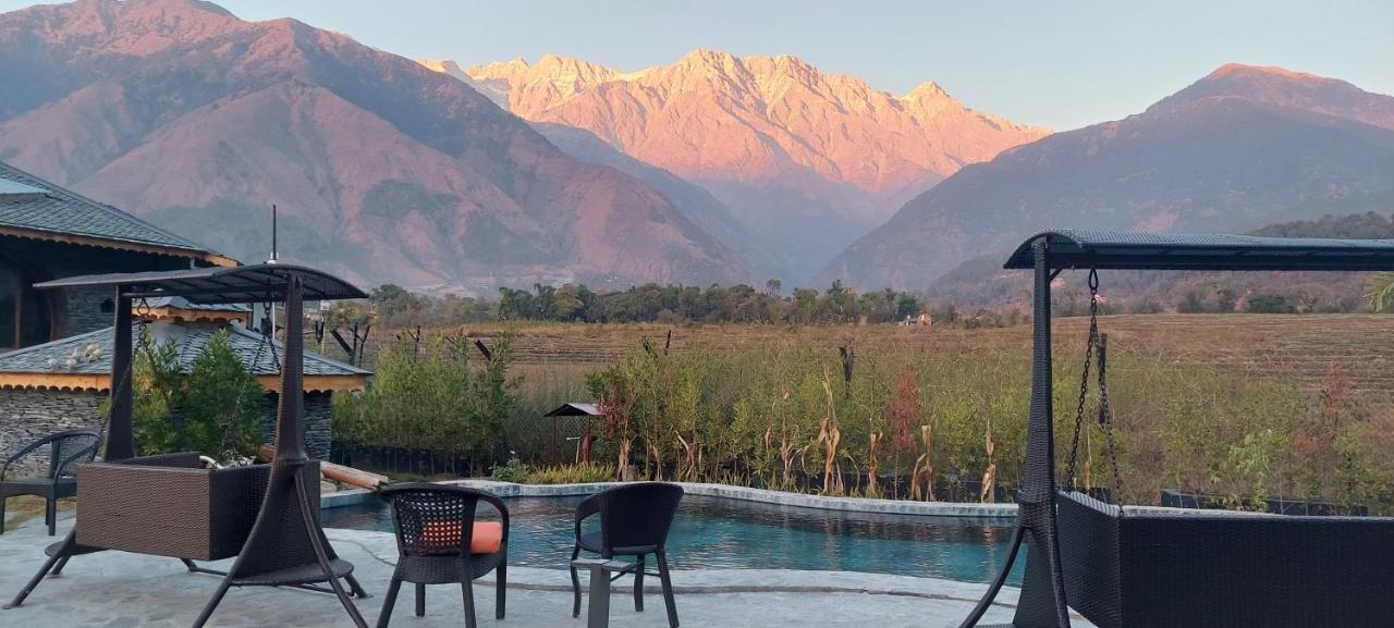 קנגרה Osho Himalayas Wellness Resort מראה חיצוני תמונה